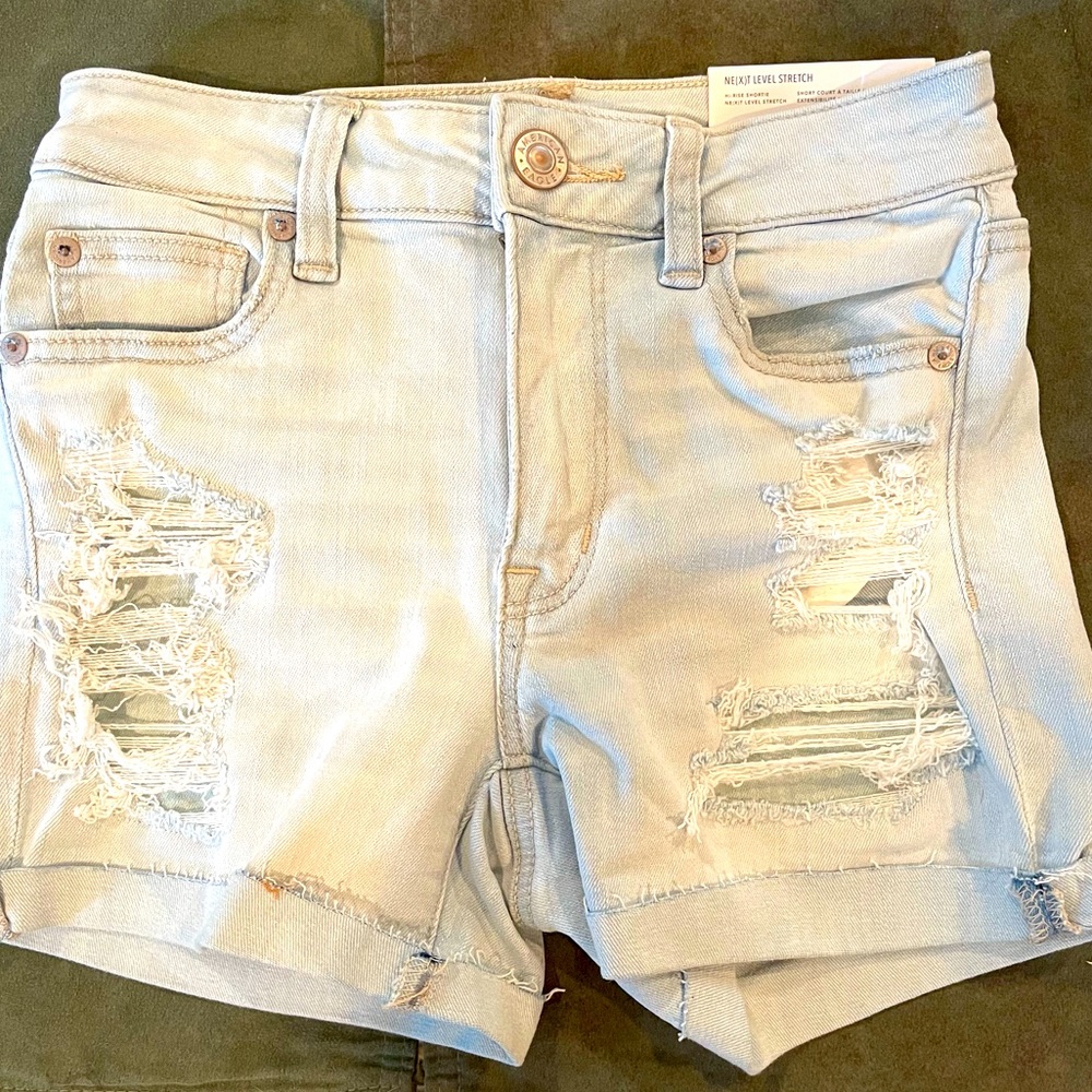 American Eagle-Womans shorts